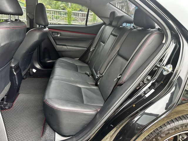 TOYOTA豐田 ALTIS  第17張相片
