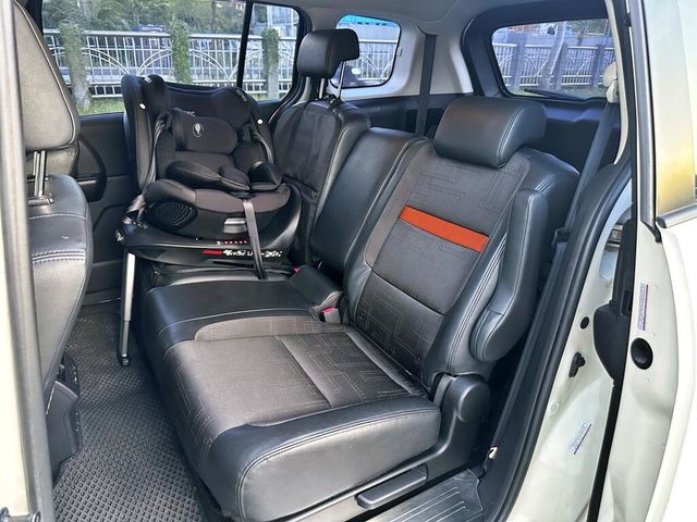 FORD福特 I-MAX  第9張相片