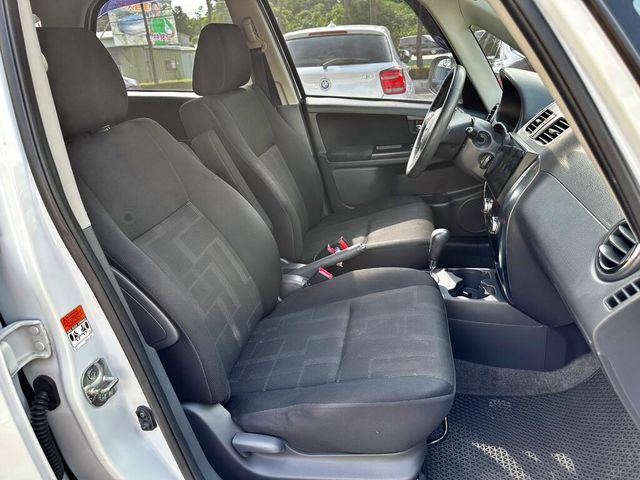 SUZUKI鈴木 SX4  第13張相片