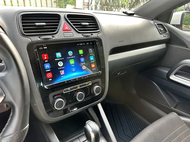 VOLKSWAGEN福斯 SCIROCCO  第15張相片
