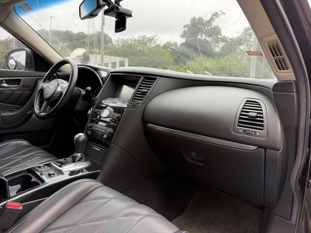 INFINITI無限 QX70  第12張相片