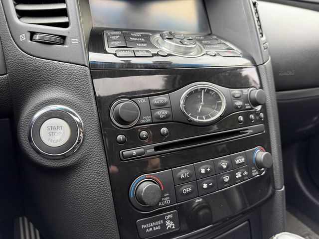 INFINITI無限 QX70  第18張相片