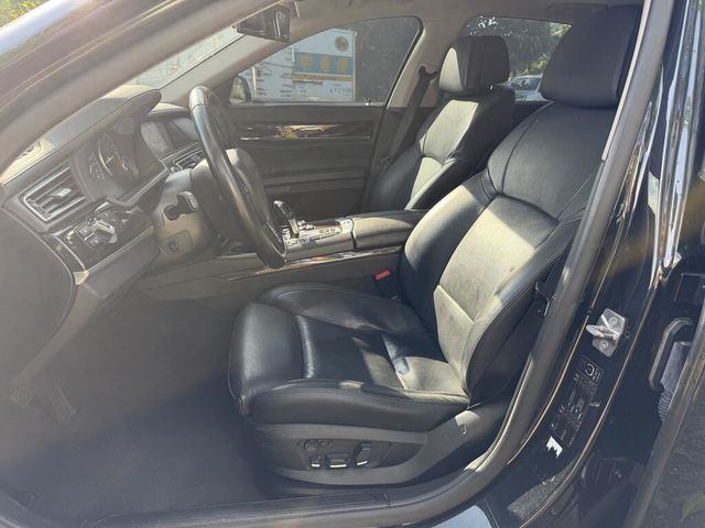 BMW寶馬 730D  第8張相片