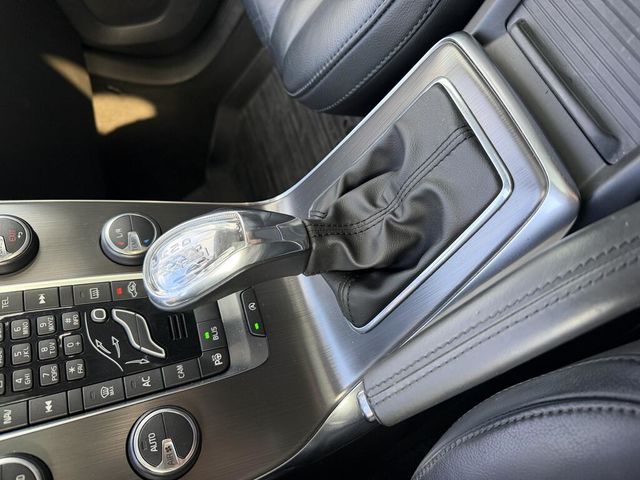 VOLVO富豪 V40  第10張相片