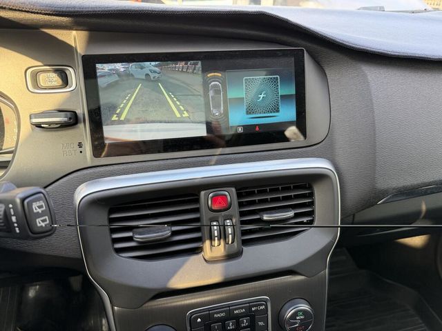 VOLVO富豪 V40  第12張相片