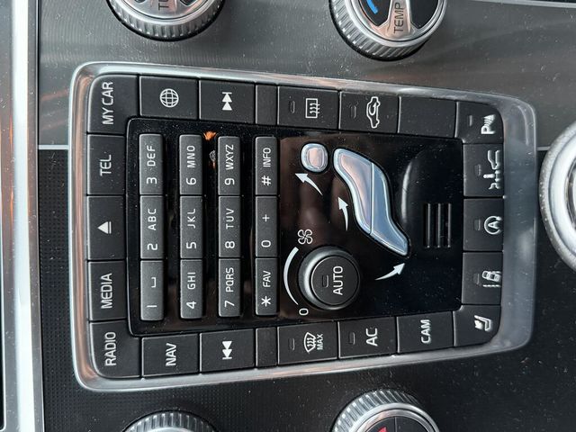 VOLVO富豪 XC60  第19張相片
