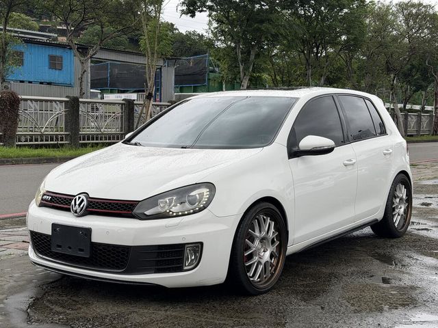 VOLKSWAGEN福斯 GOLF GTI  第1張相片
