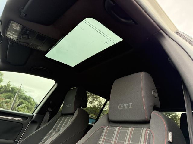VOLKSWAGEN福斯 GOLF GTI  第17張相片