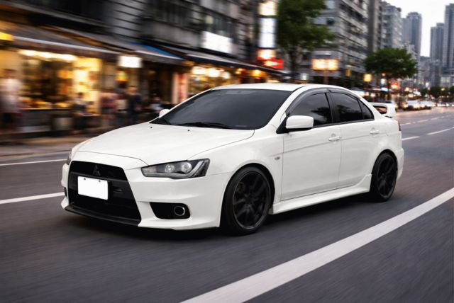 MITSUBISHI三菱 LANCER FORTIS  第1張相片
