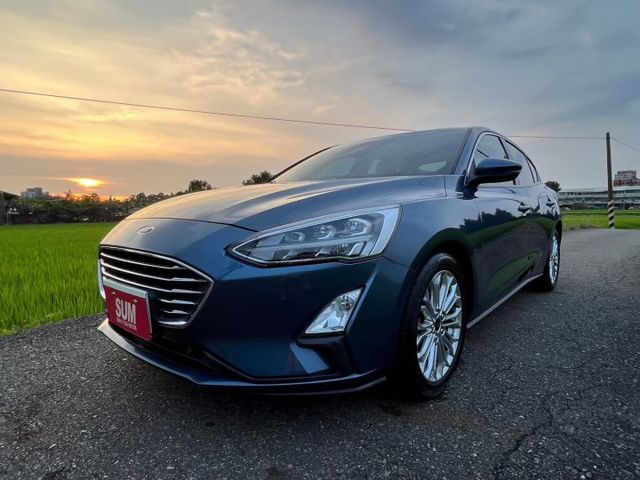 新車價87.8萬 四門旗艦版 182匹大馬力 全速域 盲點 抬頭 無線充電盤 保固2年5萬公里  第3張相片