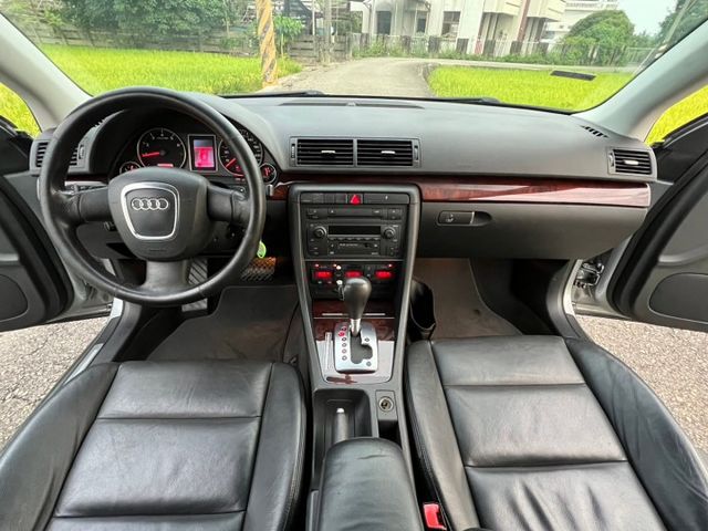 全網最優惠 車況來源最清楚 正一手車 1.8T 渦輪  七速手自排 雙前電動椅 天窗  換檔快撥  第9張相片