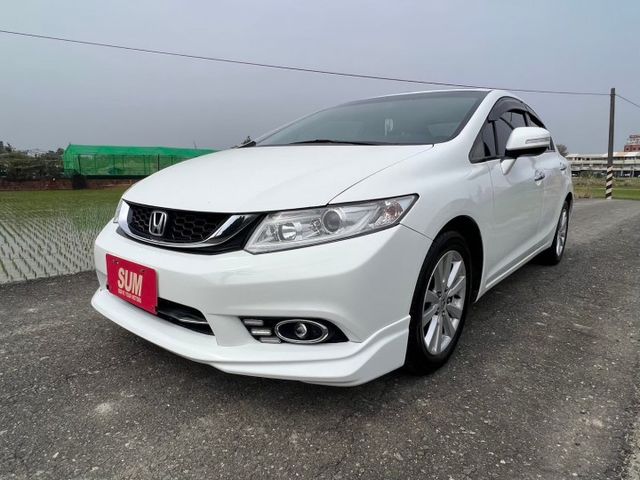 喜美9.5代 小改款 VTIS版本 有循跡防滑統 天窗 定速 換檔快撥  第3張相片
