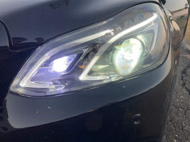 美規E350 大馬力 AMG套件 優化晶片 雙電動記憶功能 電熱椅 盲點 電尾門 環景 LED頭燈  第19張相片