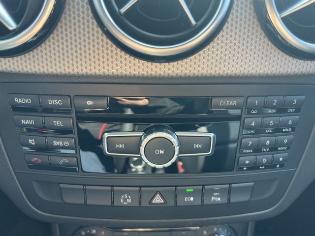 正一手醫師用車 B CLASS 最高規格 最高配備 全景天窗  B200 CDI 大馬力 超省油耗 高速21.2km  第18張相片