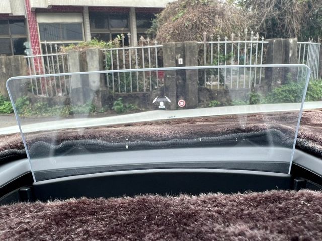 超高CP值跨界休旅車 Focus Active任性版 全程原廠保養 原廠3+3延長保固  ACC 無線充電盤 抬頭 盲點  第18張相片