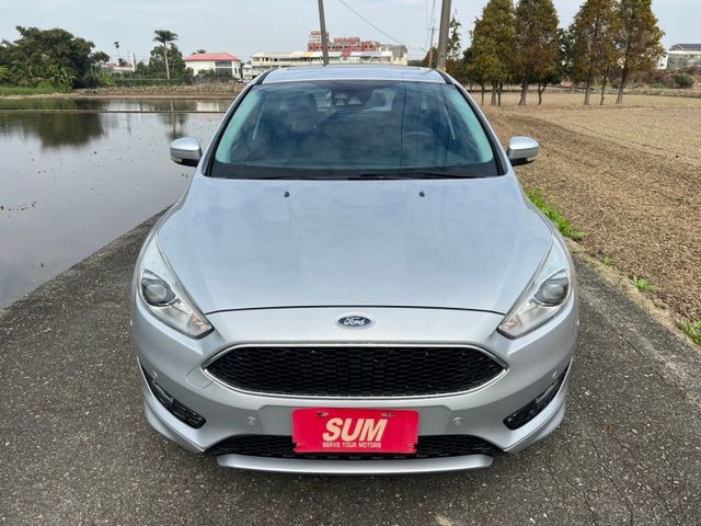 小改款馬丁頭1.5T  頂級S運動版 新車價89.9 配備超滿原版件 全車空力套件 自動停車 盲點 天窗 車道偏移修正  第2張相片