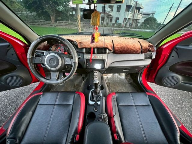 正一手車 手排 車況超級好 引擎室無漏油 高速平路都沒問題 全新備品一堆  第11張相片