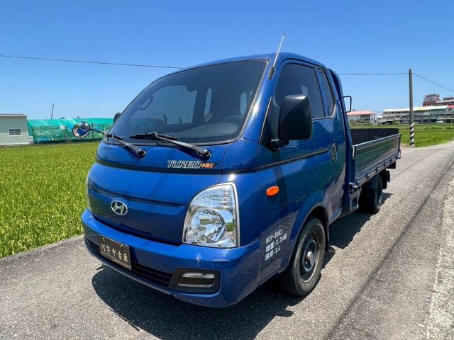 正五期 小霸王大單箱 不用加尿素 前裝潢公司一手車  油壓尾門 原版件 車況良好 買回去直接賺大錢  第3張相片