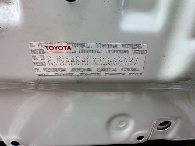 類新車 酷動環景版 僅跑1萬 原廠環景市場稀有 原廠4年12萬保固 等您鑑賞  第19張相片