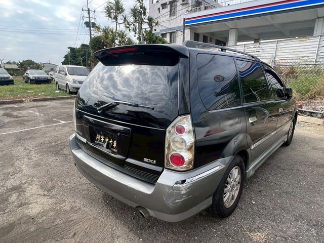 台灣勞工首選 頂級幸福力6人座 新車價90幾萬 優惠5.8萬  買回去開一年買新車還賺錢  第4張相片