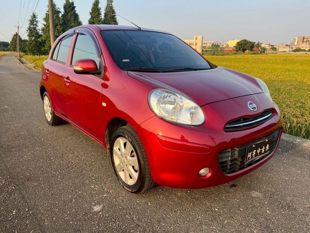 NISSAN 認證專賣店 超平價優質小車 旗艦IKEY版本 一手護士女用車 全程原廠保養 保固2年五萬公里  第1張相片