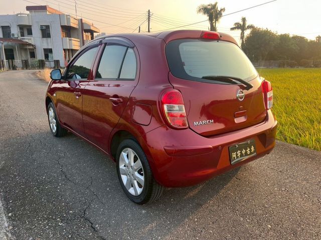 NISSAN 認證專賣店 超平價優質小車 旗艦IKEY版本 一手護士女用車 全程原廠保養 保固2年五萬公里  第4張相片