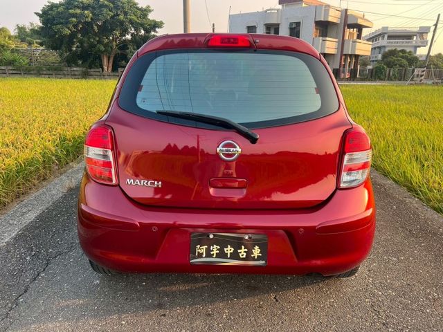 NISSAN 認證專賣店 超平價優質小車 旗艦IKEY版本 一手護士女用車 全程原廠保養 保固2年五萬公里  第5張相片