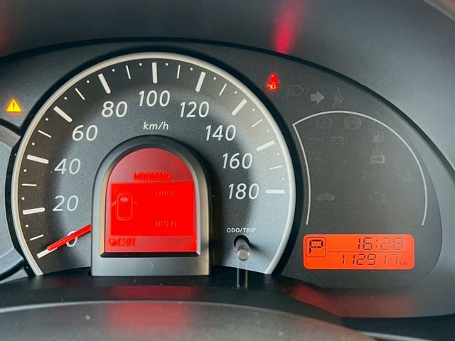 NISSAN 認證專賣店 超平價優質小車 旗艦IKEY版本 一手護士女用車 全程原廠保養 保固2年五萬公里  第12張相片