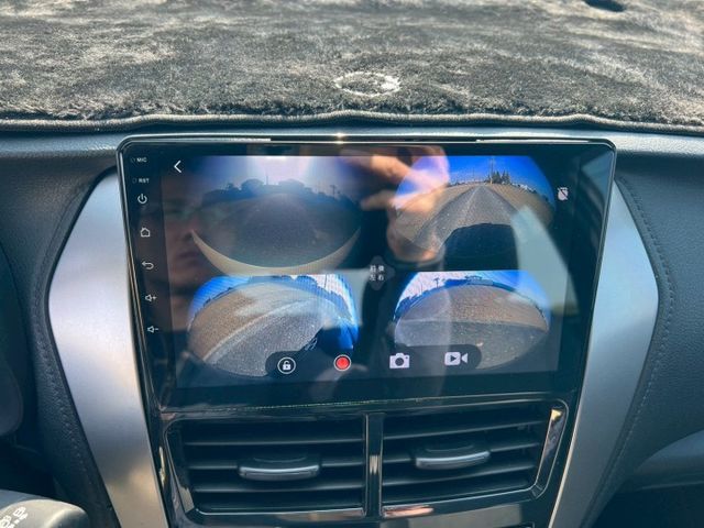 經典影音環景版 原版件 僅跑3萬 正一手女用車 全程原廠保養 原廠保固中 四條輪胎剛換新  第17張相片