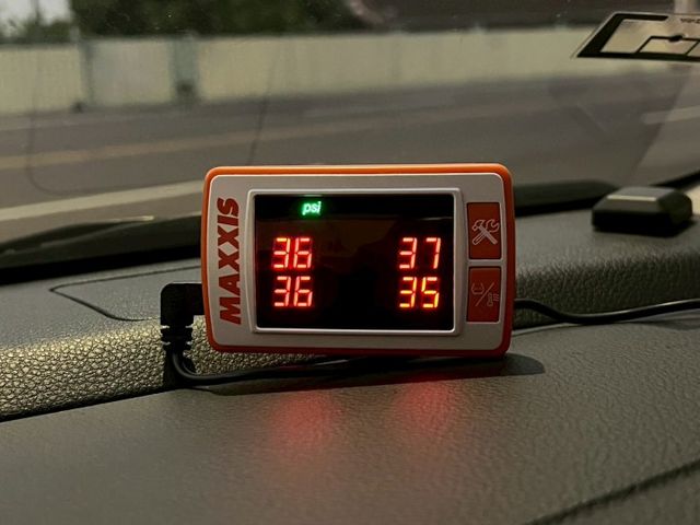 NISSAN認證專賣店 四門旗艦版本 魔術大空間 空間我變化給你看 高CP值 值得你購買  第17張相片