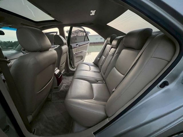 超高妥善率 頂級G版 天窗 循機防滑 原廠前後雷達 駕駛座電動椅  第8張相片