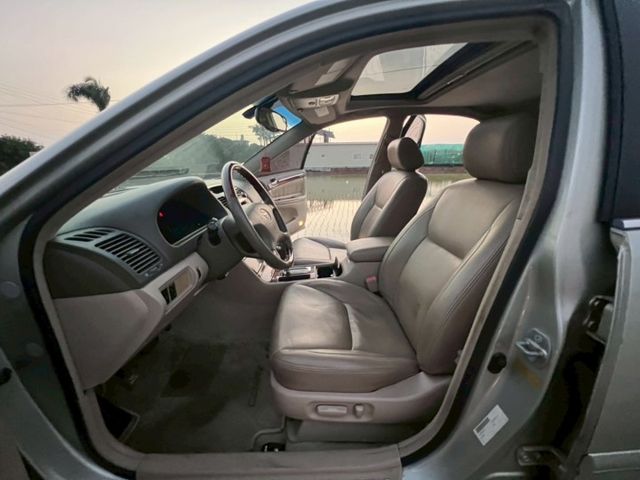 超高妥善率 頂級G版 天窗 循機防滑 原廠前後雷達 駕駛座電動椅  第10張相片