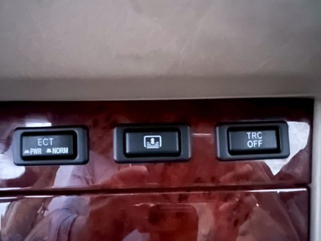 超高妥善率 頂級G版 天窗 循機防滑 原廠前後雷達 駕駛座電動椅  第13張相片