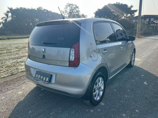 聰明的就懂  超省油 超有力 超安全 2018年年式 原版件 僅跑6萬 加裝定速 電子式前後行車紀錄器  第6張相片