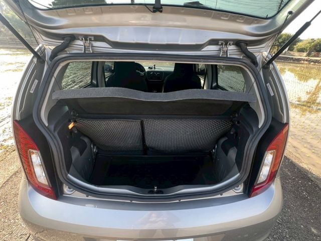 聰明的就懂  超省油 超有力 超安全 2018年年式 原版件 僅跑6萬 加裝定速 電子式前後行車紀錄器  第7張相片