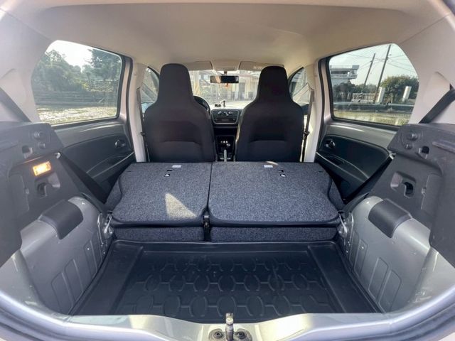 聰明的就懂  超省油 超有力 超安全 2018年年式 原版件 僅跑6萬 加裝定速 電子式前後行車紀錄器  第8張相片