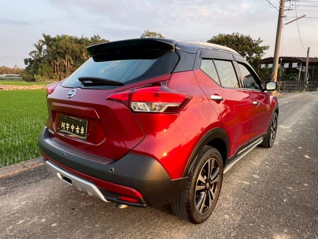 NISSAN認證專賣店 智行旗艦雙色滿配版 全程原廠保養 原廠保固中 紅色黑頂 數位電視 原廠衛星導行 前後雙錄  第6張相片