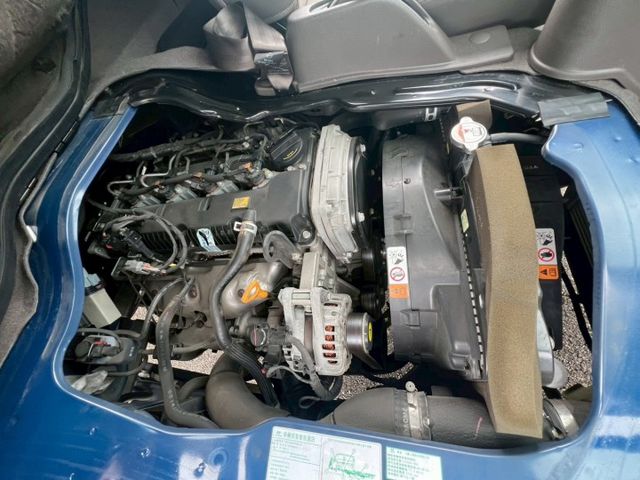 新款六期小霸王 單箱自排 僅跑5萬 加值5萬雙缸三尺油壓尾門  六顆全新輪胎 買回去直接賺錢  第14張相片