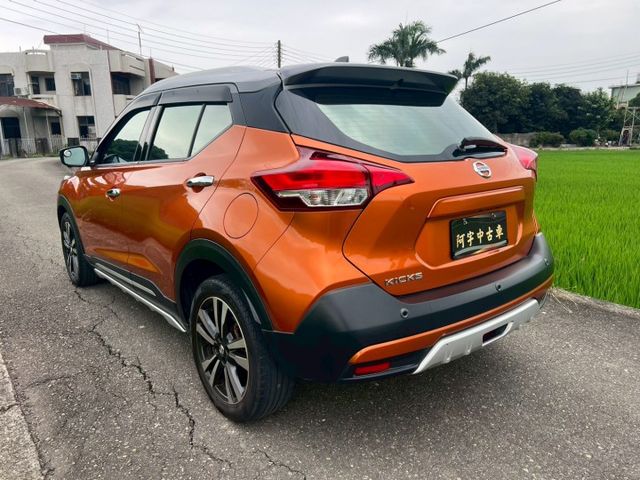 NISSAN專賣店 愛馬仕橘  獻給獨特的你 頂規雙色智行旗艦版 僅跑5萬 保固2年五萬公里  第4張相片