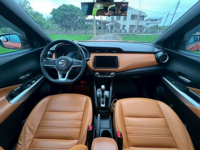 NISSAN專賣店 愛馬仕橘  獻給獨特的你 頂規雙色智行旗艦版 僅跑5萬 保固2年五萬公里  第10張相片