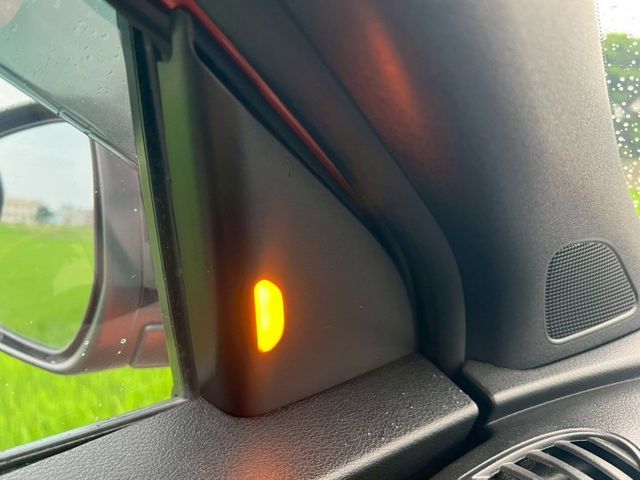 NISSAN專賣店 愛馬仕橘  獻給獨特的你 頂規雙色智行旗艦版 僅跑5萬 保固2年五萬公里  第15張相片