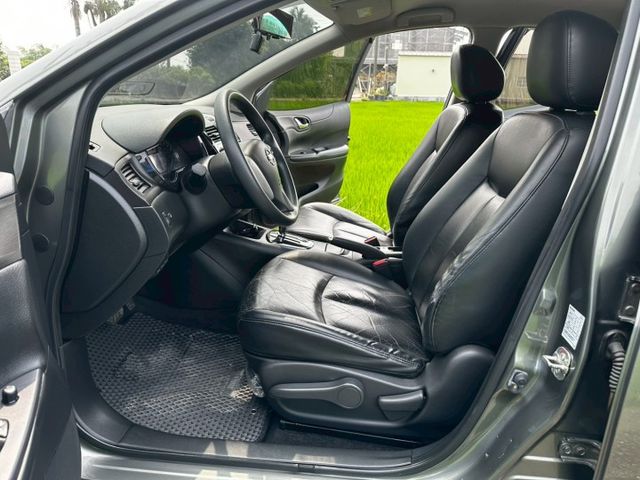NISSAN專賣店 魔術大空間 大舒適 大省油 一手車 全原廠保養 代步車首選  第11張相片