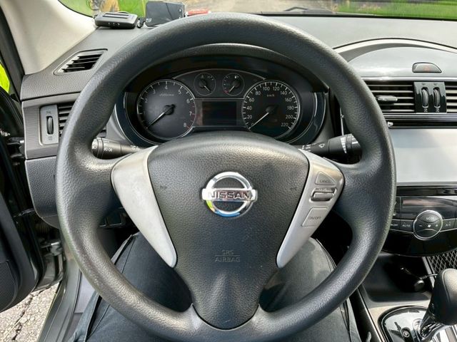 NISSAN專賣店 魔術大空間 大舒適 大省油 一手車 全原廠保養 代步車首選  第12張相片