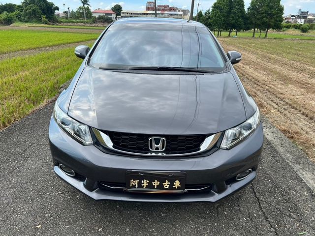 小改款 喜美9.5代 VTIS版本 換檔快撥 定速 hid頭燈 原版件 里程僅跑11萬 超高拓善率超優操控性  第2張相片