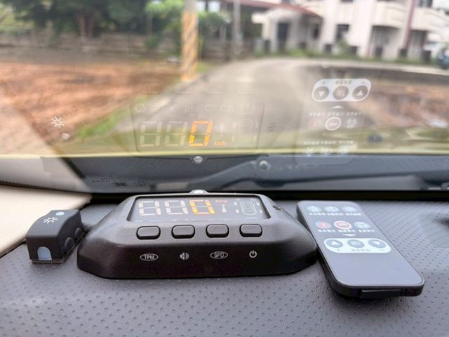 NISSAN專賣店 原版件，實跑20萬公里，車況良好。省油耐用，輕鬆入手代步首選，歡迎預約賞車  第13張相片