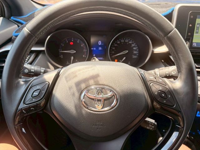 個性小跑車 稅金一年8640 全車原版件  豪華版 電熱椅 LED頭燈 AUTOHOLD 原廠GARMIN影音主機  第12張相片