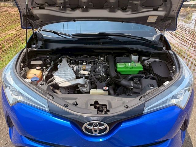 個性小跑車 稅金一年8640 全車原版件  豪華版 電熱椅 LED頭燈 AUTOHOLD 原廠GARMIN影音主機  第17張相片