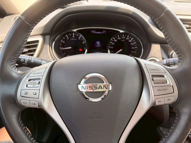 NISSAN專賣店 完美影音版 超舒適休旅車 IKEY 環景 四錄行車紀錄器 車側踏板 定速 雙區恆溫 歡迎鑑賞  第12張相片