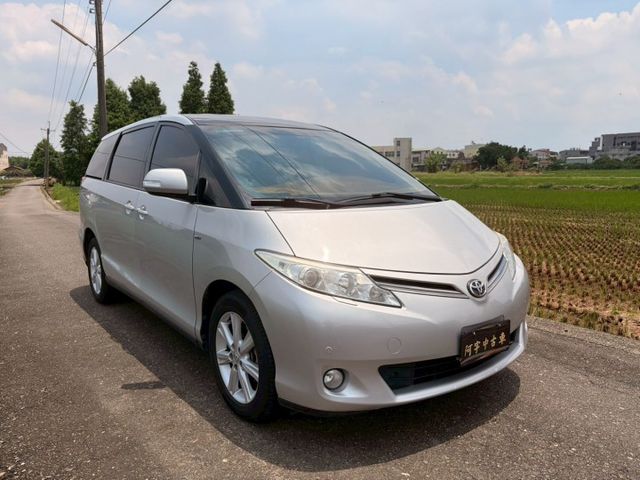 2.4豪華版七人座  乘載全家人的幸福 原版件  雙電動滑門 電動尾門 加熱座椅 第三排電動收折 全景天窗  第1張相片