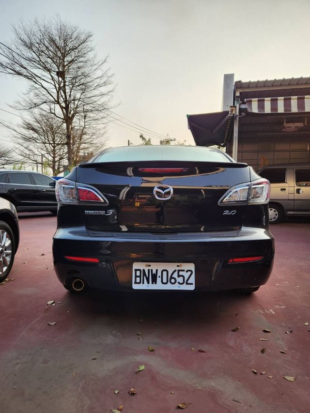 MAZDA馬自達 MAZDA 3  第4張相片